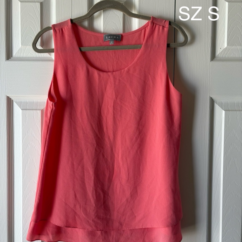 Aura Pink Tank Top with Relaxed Fit and Layered Hem - Laura